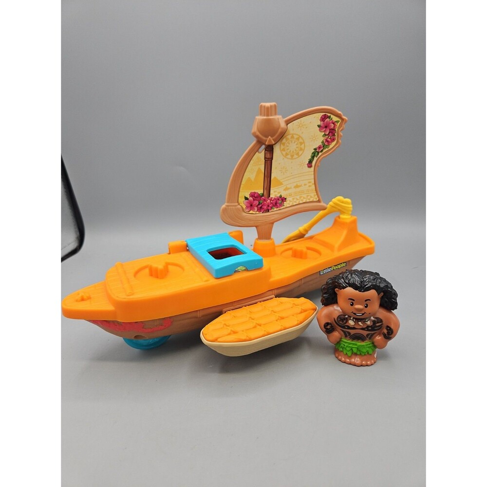 Fisher-Price Little People Disney Moana & Maui's Canoe toy boat set